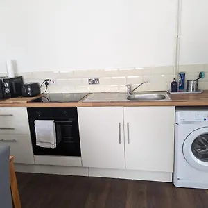 Cosy 1 Bed Space , Cardiff United Kingdom